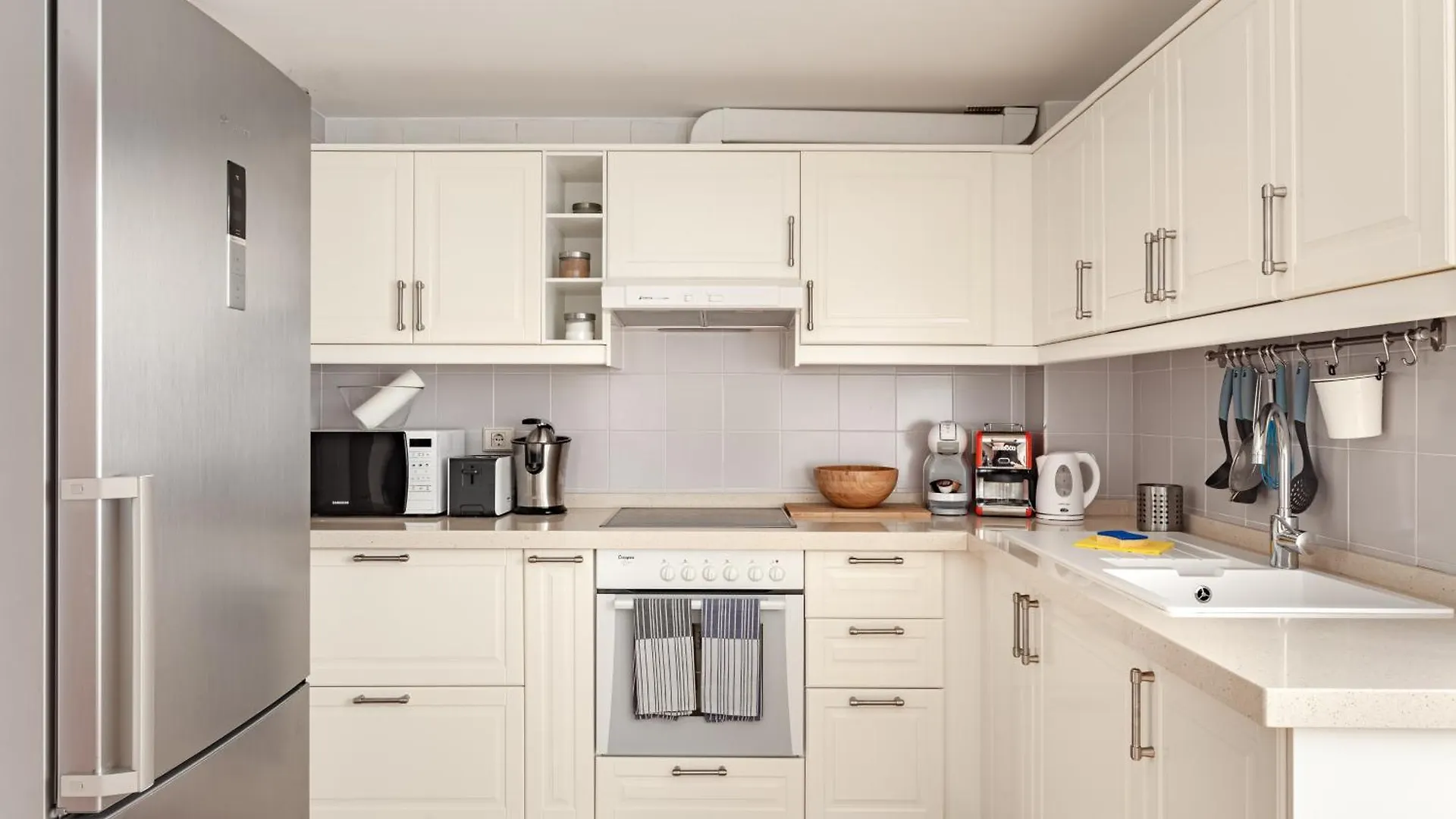 Modern Spacious 3 Bedroom Apartment Near The Beach El Medano